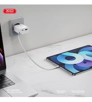 30W Çift Portlu Hızlı Şarj Adaptörü CE31- Dahili USB-C Kablo USB-A & USB-C Portları, Çekilebilir USB-C Kablo, Çoklu Kullanım Akım Korumalı Beyaz