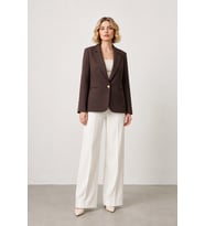 Kadın Tek Düğmeli Blazer Ceket – 3 Düğme Kol Detaylı Y26-CE 414 - Kahverengi