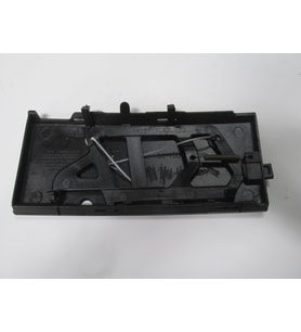 BMW 5 SERI- E34- 88/95; ÖN TAMPON ÇEKİ DEMİRİ KAPAĞI SAĞ SİYAH (TW)