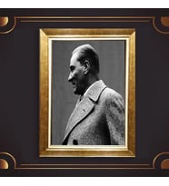 Altın Varaklı Çerçeveli Paspartulu Atatürk Tablo z4951 (Gold)