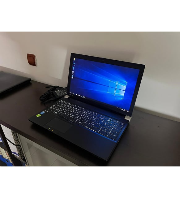 Toshiba A50 i7 4260M 12GB RAM 128GB SSD GTX 730M DDR5 Işıklı