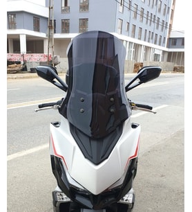 MOTOCAM Kymco Xciting VS 400 Ön Cam 2023-2026 Model 66cm Siyah Renkli 4mm