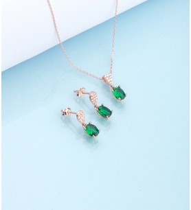 925 Ayar Gümüş Oval Zümrüt Taşlı Kolye Küpe Set