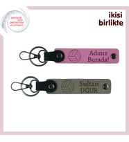 Ortak Maç Günlerine Sportif Dokunuş, Kişiselleştirilebilir İsimli Deri Anahtarlık Set, Pembe-Kül Gri
