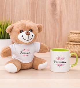 Kişiye Özel Çiçek Çerçeveli İsimli Peluş Ayı ve Yeşil Kupa