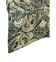 Emilya Fres Krep Leopar Desenli Eşarp 90x90 cm (Siyah-Rose Gold)