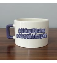 Ayağa Kalkmayı Bildiğin Sürece Renksiz Baskılı Mor Kulplu C Fincan