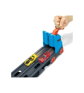 Hot Wheels ® Sürat Pistli Tır, 3 Adet 1:64 Ölçekli Araba Içerir, 4-8 Yaş Arası Çocuklar Için % 100 O