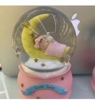 Ay Bebek Gift Moon Kar Küresi Işıklı 100 mm Püskütmeli 15x10cm