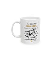 Zor Günlerde Pedal Çevir Bisiklet Temalı Motivasyon Porselen Kahve Kupası 330 ml KF27052612