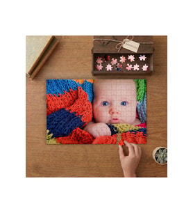 Mavi Gözlü Bebek Tasarımı 240 parça Ahşap Puzzle Ahşap Kutuda MP00700
