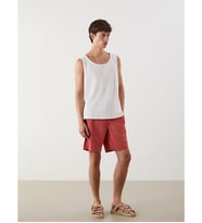 LCWAIKIKI Classic Kırmızı Kısa Boy Basic Erkek Deniz Şortu