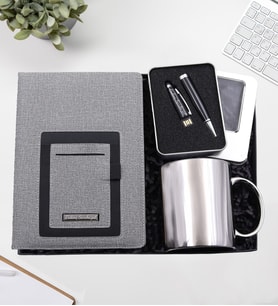 Kişiye Özel Telefon Cepli Gri Defter & 32 gb Usb Siyah Kalem & Atatürk İmzalı Gümüş Kupa Hediye Seti