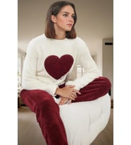Kadın Kışlık Wellsoft Pijama Takımı Kalpli Rahat Ev Giyim Seti Konforlu Kesim (Ekru)