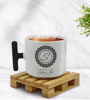 BK Gift Kişiye Özel İsimli Siyah T Kulplu Middle Kupa Bardak-2