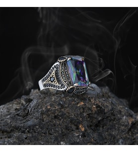 Mistik Topaz ve Zirkon Taşlı Motifli Gümüş Erkek Yüzük
