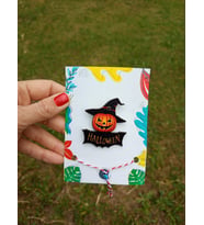 toptanbuldum Halloween Cadılar Bayramı Ahşap Rozet Marteniçka Bileklik Hediyeli -Çanta-Broş-Aksesuar (Çok Renkli)