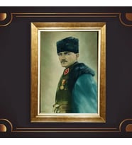 Özel Seri Paspartulu Çerçeveli Atatürk Tablo l89 (Gold)