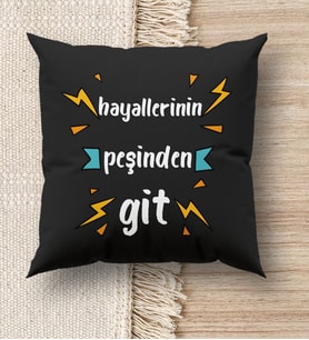 BK Gift Hayat Mottosu Tasarımlı Premium Kumaş Siyah Kırlent Yastık, Ev Hediyesi, Ev Dekorasyonu, Dekoratif Hediye (Model 4)