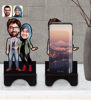 BK Gift Kişiye Özel Sevgililer Karikatürlü Ahşap Biblo Telefon Standı-60