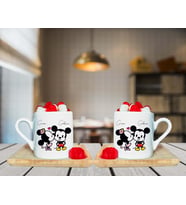 Minnie Mouse & Mickey Mouse Çift Tasarımlı Ahşap Tabaklı Kişiye Özel Türk Kahvesi Fincanı Seti