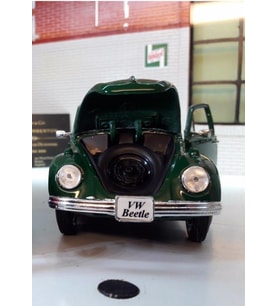 Maisto Volkswagen Beetle 1/24 Yeşil Model Araba