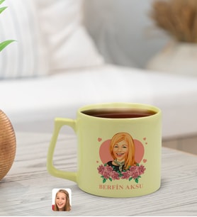 BK Gift Kişiye Özel Karikatürlü Anneler Günü Tasarımlı Pastel Sarı Middle Kupa Bardak, Anneye Hediye, Anneler Günü Hediyesi-2