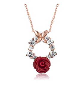 Şık Gül ve Kelebek Tasarımlı 925 Ayar Gümüş Kolye  (Rose)