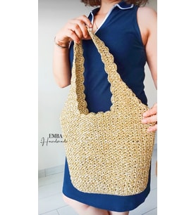 EmbaHandmade Özel Tasarım El Yapımı Gold  Metalik Kadın Çanta,Heybe Parlak  El Örgüsü Çanta, Simli Burslu Kadın Çanta,Gece El Çanta,Abiye Çanta,Metalik Çanta,Simli Çanta,El Örgüsü Çanta,Parlak Çanta,Portföy Çanta,Siyah Çanta,Altın Dore Çanta (Gold)