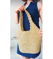 EmbaHandmade Özel Tasarım El Yapımı Gold  Metalik Kadın Çanta,Heybe Parlak  El Örgüsü Çanta, Simli Burslu Kadın Çanta,Gece El Çanta,Abiye Çanta,Metalik Çanta,Simli Çanta,El Örgüsü Çanta,Parlak Çanta,Portföy Çanta,Siyah Çanta,Altın Dore Çanta (Gold)