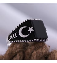 Siyah Oniks Kare Taşlı Ay Yıldız İşlemeli Özel Seri Erkek Gümüş Yüzük