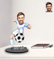 Kişiye Özel Futbolcu Karikatürlü İki Katmanlı Ahşap Biblo Model-4