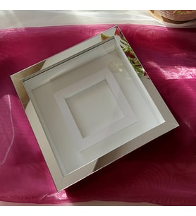 25x25 cm Gümüş Pleksi Kaplı Fotoğraf Bölümlü Çerçeve-HKM Ticaret(Fotoğraf Hediye)