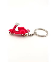 Pembe Vespa Scooter Motosiklet Metal Anahtarlık (Çok Renkli)