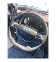 DİKİŞLİ DİREKSİYON KILIFI SİYAH DERİ GRİ DİKİŞLİ IVECO TIR KAMYON İÇİN