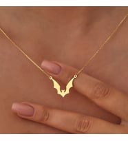 Kişiye Özel 925 Ayar Gümüş Minimalist Yarasa Kolye (Gold)
