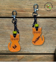 KirliPatiler Epoksi Kedi Anahtarlık, Çanta Aksesuarı (Kedi Silüet) (1 Adet) (Model 1)