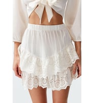 Moda Regular Düz Desen Plaj Mini Boy Bridal Beyaz Mini Dokuma Fırfırlı %100 Pamuklu Etek