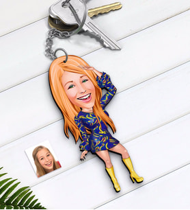 BK Gift Kişiye Özel Kadın Dansçı Karikatürlü Ahşap Anahtarlık-3 (Beyaz)