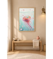 Pembe Denizanası Sakin Sualtı Ahşap Çerçeveli Duvar Tablosu