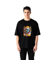 Erkek Oversize Baskılı Tişört Alevli Şeytani Tasarım Retro Çizgili Günlük Rahat Modern Şık Konforlu
