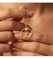 Kişiye Özel 925 Ayar Gümüş Tasarım Yoga Yapan İnsan Kolye (Gold)