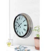 Krom Roma Rakamlı 40 Cm Metal Modern Duvar Saati (Standart)