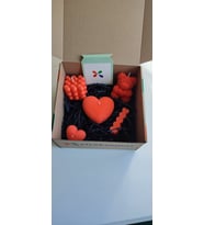 Kişiye Özel Kokulu Mum Kalpli Set (Kırmızı)