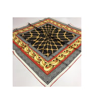 Zincirli Desen Black Seri Twill Eşarp Eşarp Askısı ile Birlikte 90x90 cm Kırmızı