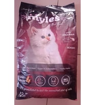 Myles Yavru Tavuklu Kedi Maması 12 KG