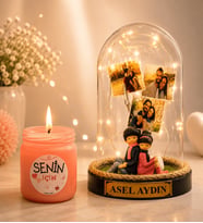Kişiye Özel Yazılı 3 Fotoğraflı LED Işıklı Fanus(sırt sırta biblolu) ve Cam Kokulu Mum Hediye Seti