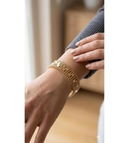 Xuping Rose Gold Renginde Pul Detaylı Çelik Kadın Bileklik