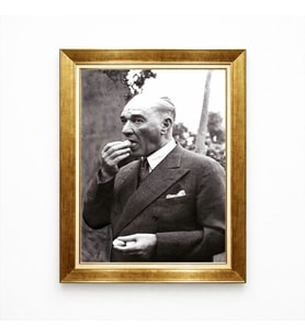 Tablore Atatürk Nostaljik Siyah Beyaz Fotoğraf Çerçeveli Tablo - Giyense Tarihi Atatürk Kanvas Tablo
