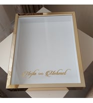 Kişiye Özel Pleksi Kaplı 40x50 cm 8 cm Derinliğinde Gül Kutusu! Anı Çerçevesi!
